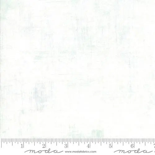 150 White Snow Moda Grunge - Fat Quarter