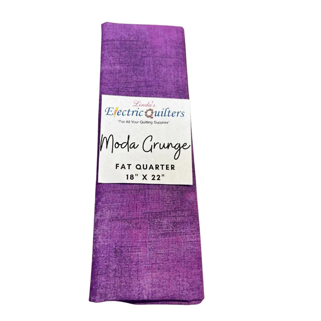 239 Grape Moda Grunge - Fat Quarter