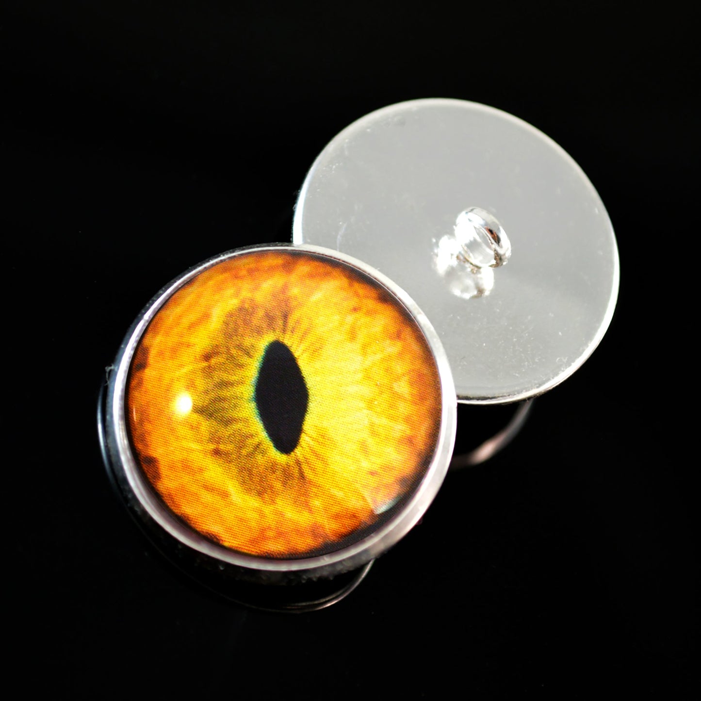 Goldenrod Tabby Cat Sew-On Button Glass Eyes