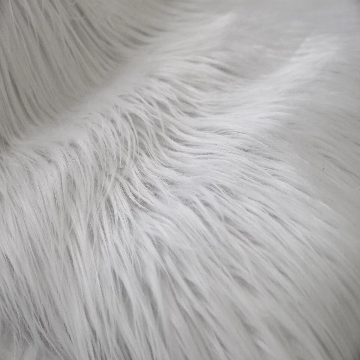 Shaggy Long Pile Faux Fur Fabric (4" Pile)
