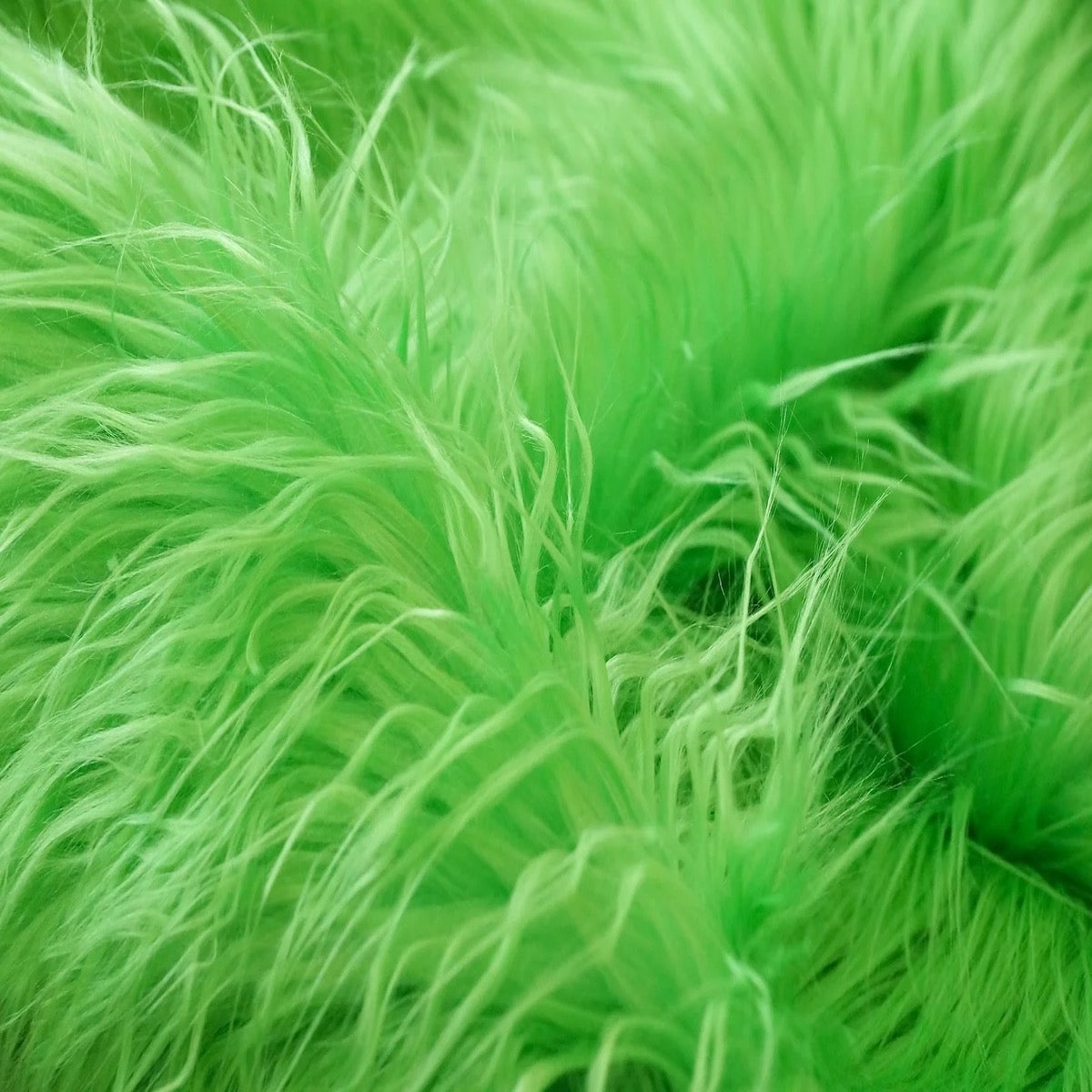 Shaggy Long Pile Faux Fur Fabric (4" Pile)