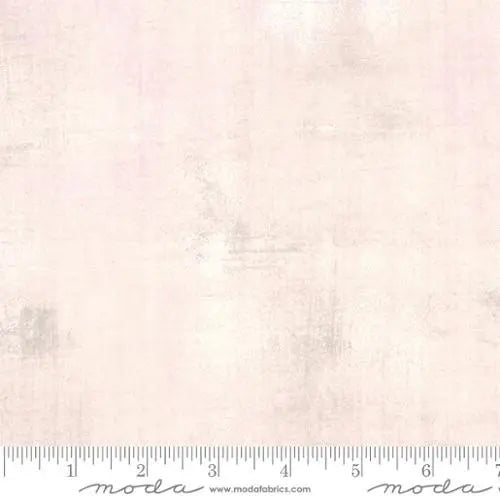 286 Pink Ballet Slipper Moda Grunge - Fat Quarter