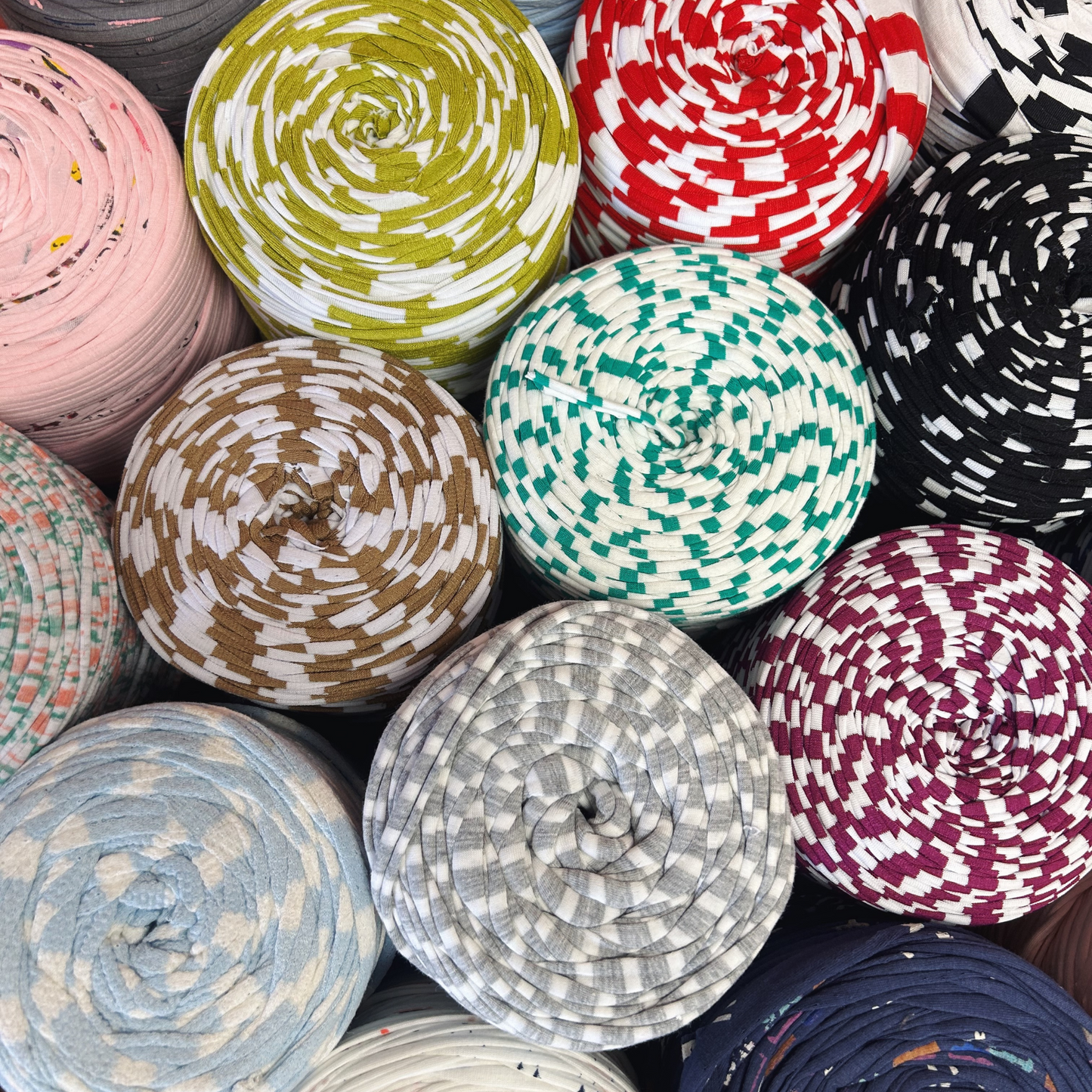 Printed Recycled T-Shirt Fabric Yarn - Green Light