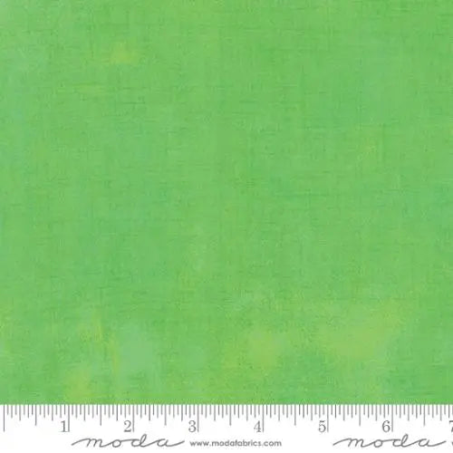 304 Green Kiwi Moda Grunge - Fat Quarter