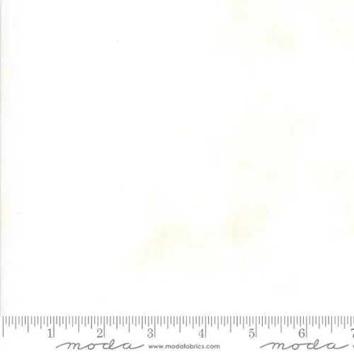 356 White Composition Moda Grunge - Fat Quarter