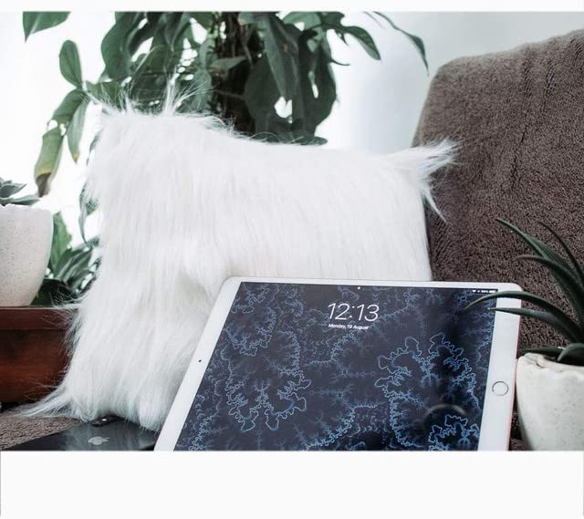 Faux Fur Fabric Squares | 2 White & 2 Black Pack