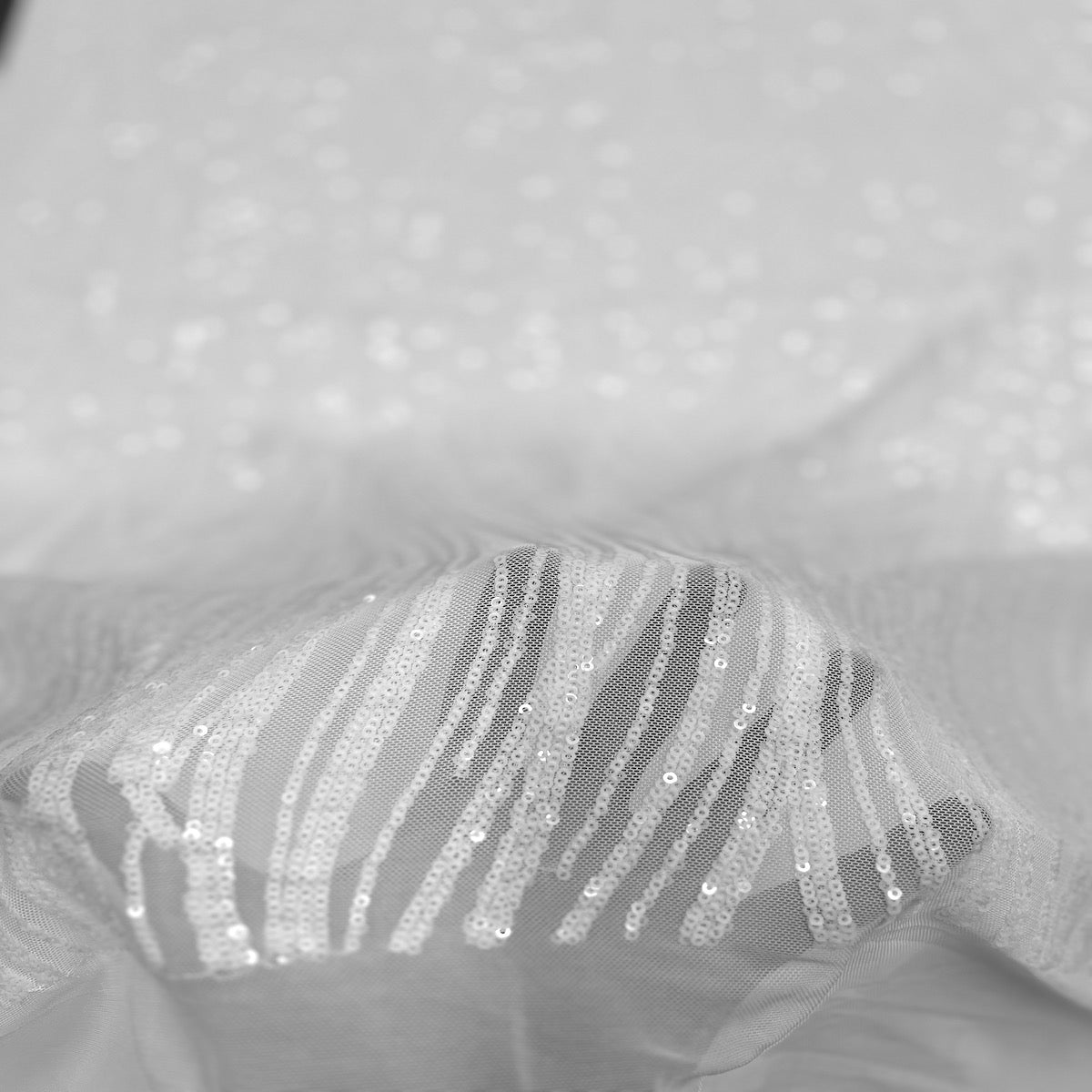 Selena Wave Stretch Sequins Fabric