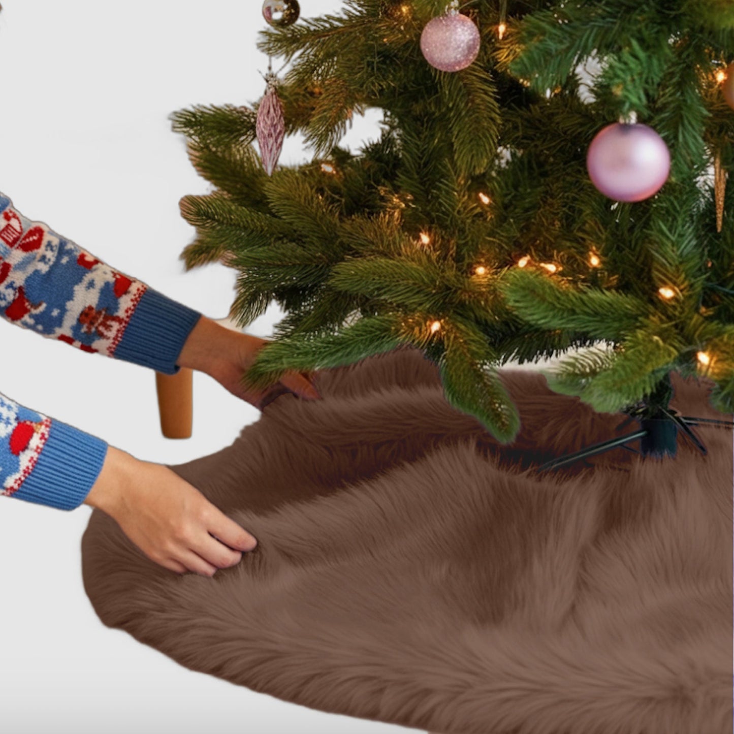 Premium Faux Fur Christmas Tree Skirt - 30 Inch | Luxurious Holiday Decorations