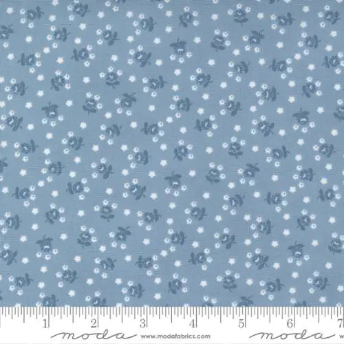 Nantucket Summer Light Blue Fairground Small Floral 44"/45" Fabric Per Yard