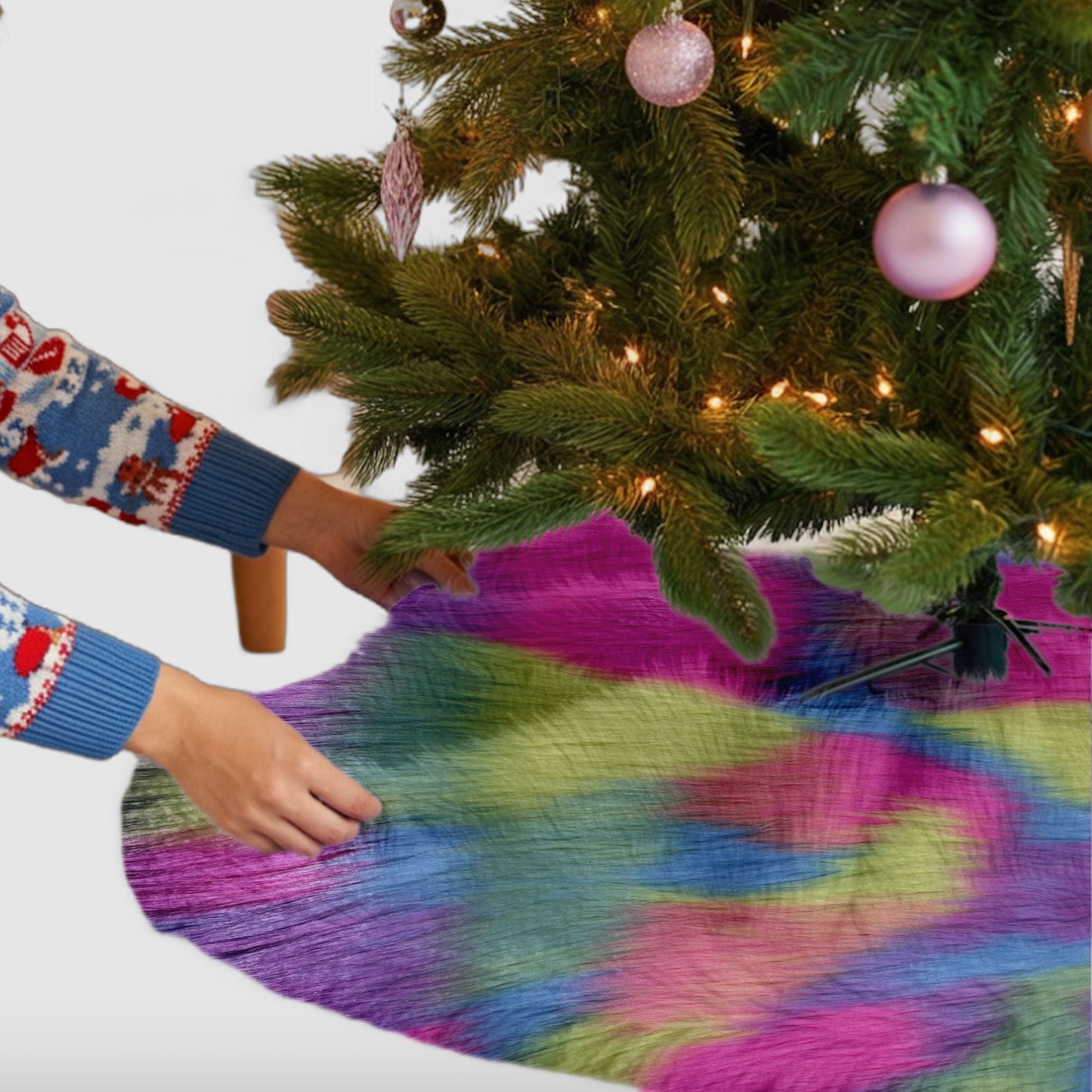 Premium Faux Fur Christmas Tree Skirt - 30 Inch | Luxurious Holiday Decorations