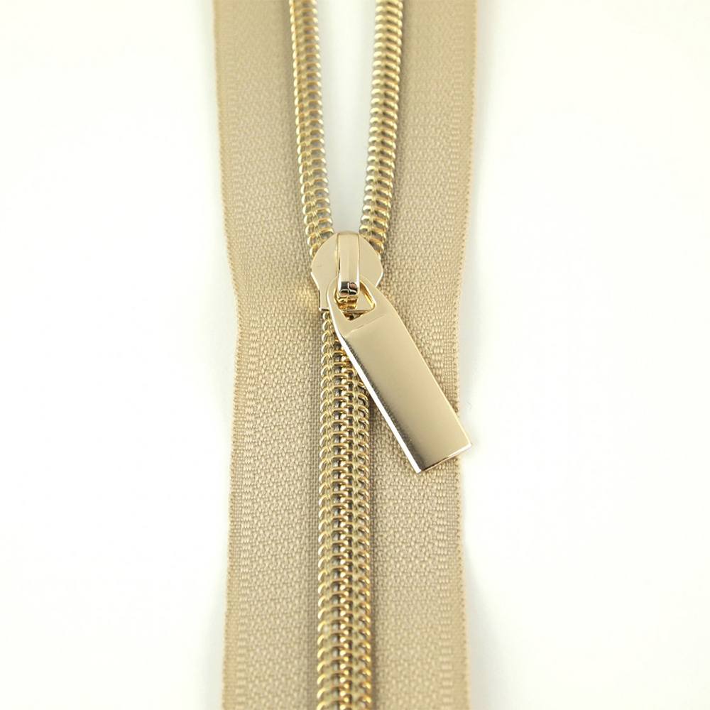 Sallie Tomato, #5 Nylon Coil Zipper (3yds) w/ 9 Zipper Pulls