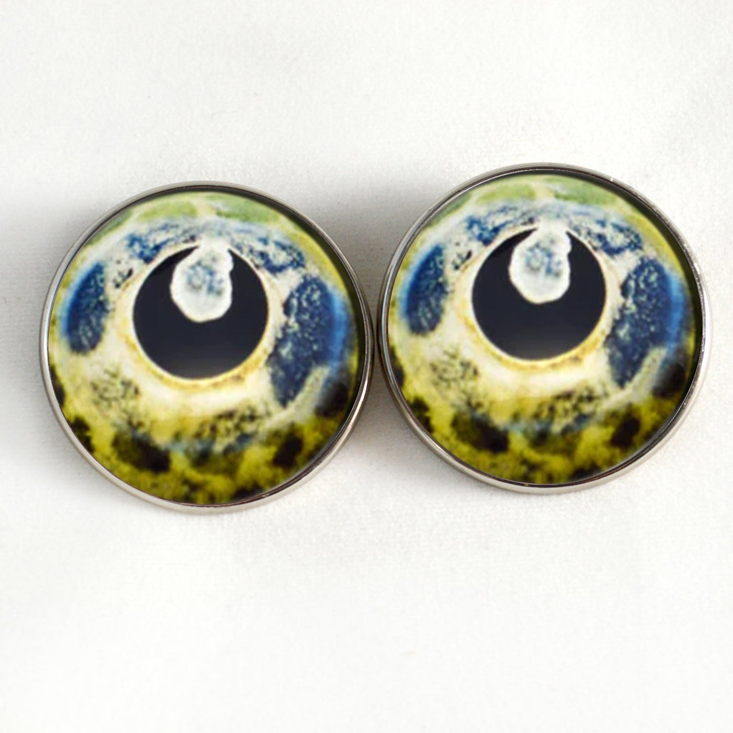Brocade Catfish Inspired Sew-On Button Glass Eyes