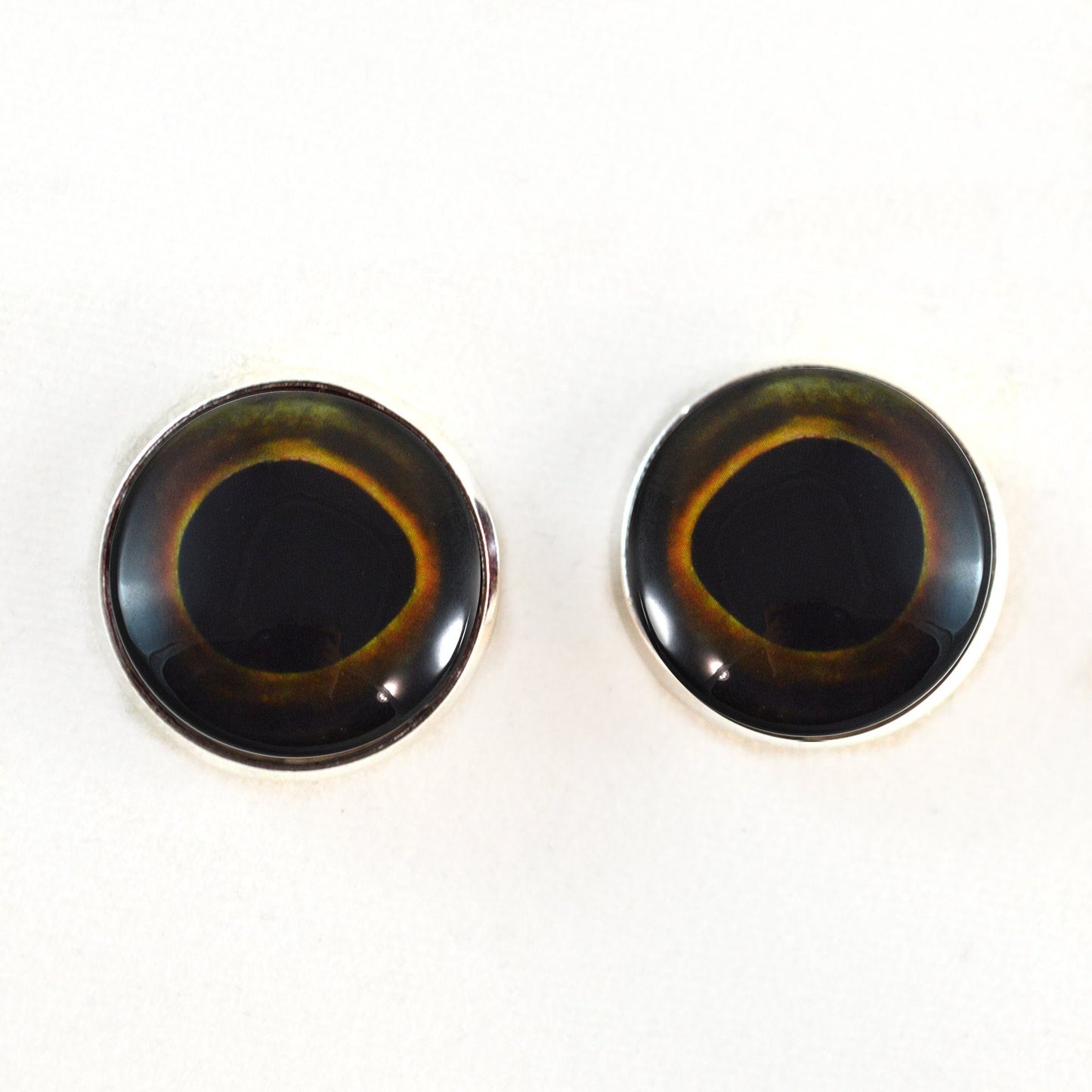 Dark Yellowtail Fish Sew-On Button Glass Eyes