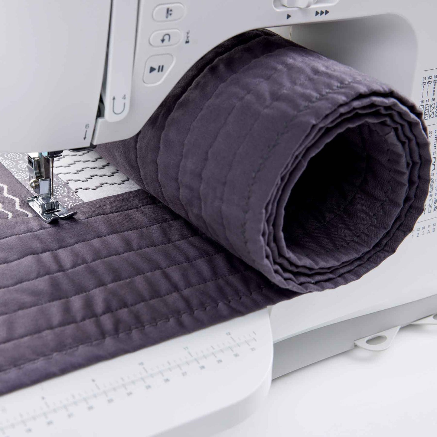 SINGER® C5980Q Patchwork Plus Sewing & Quilting Machine with Extension Table