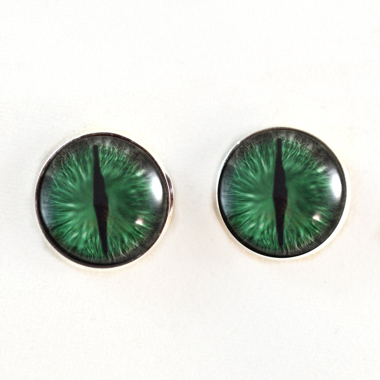 Green and Gray Dragon Sew-On Buttons Glass Eyes