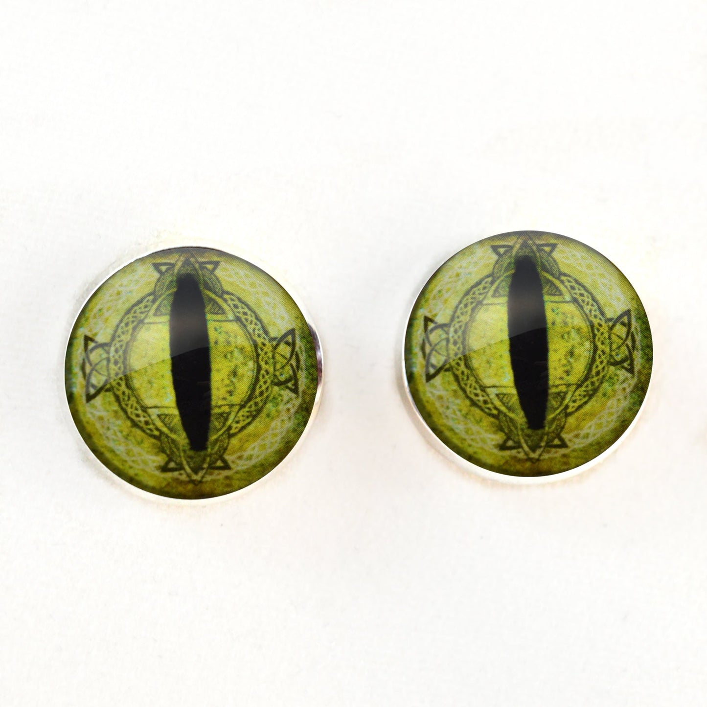 Light Green Fantasy Celtic Dragon Sew-On Button Glass Eyes