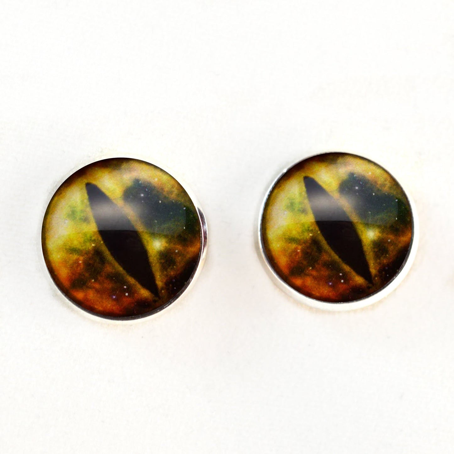 Momentous Dragon Sew-On Button Glass Eyes