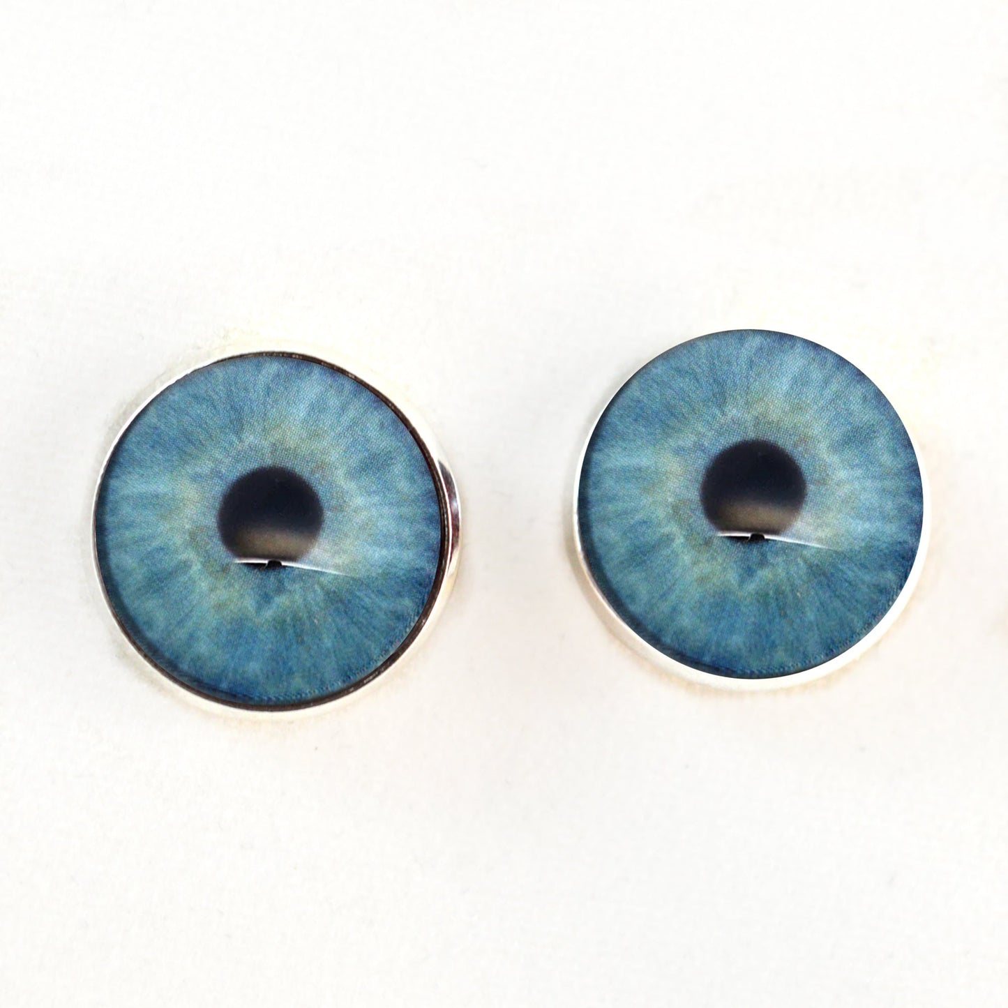 Natural Light Baby Blue Sew-On Button Glass Eyes