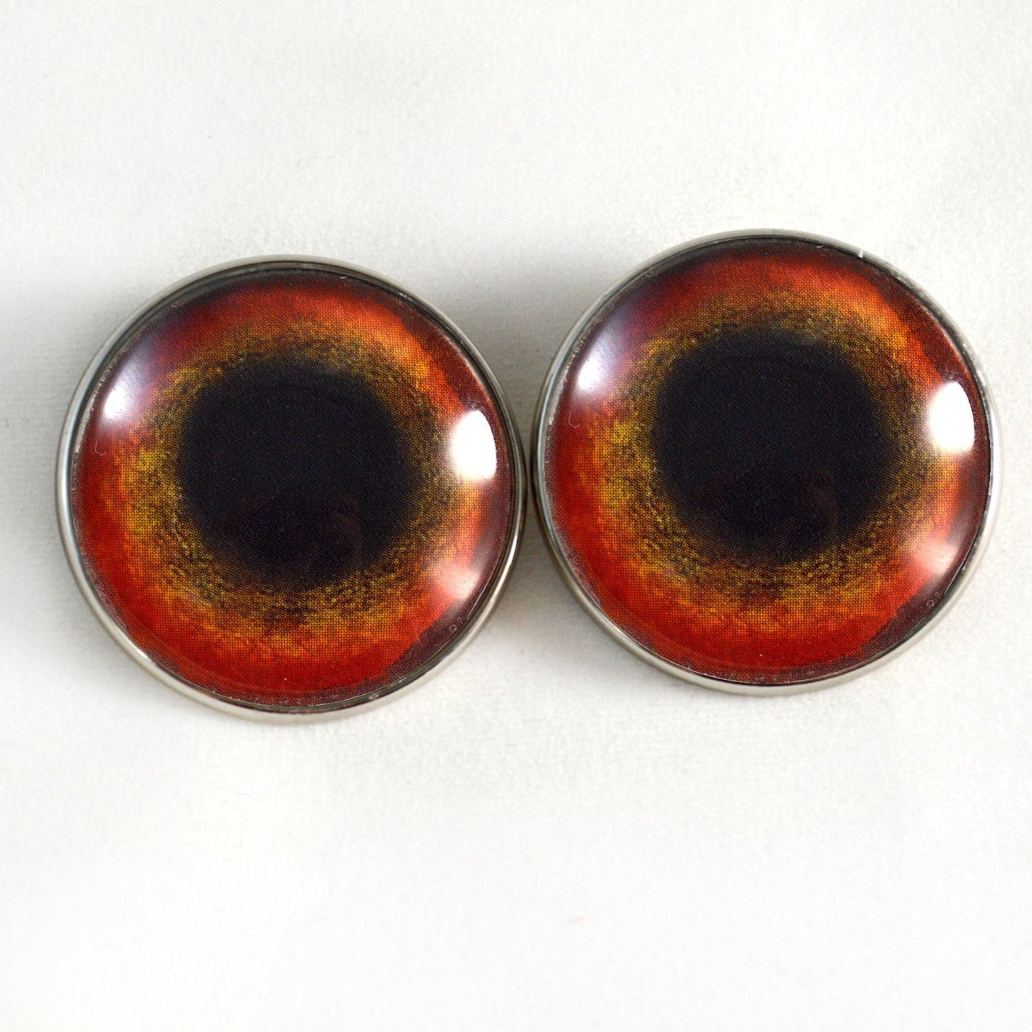 Red Parrot Sew-On Button Glass Eyes
