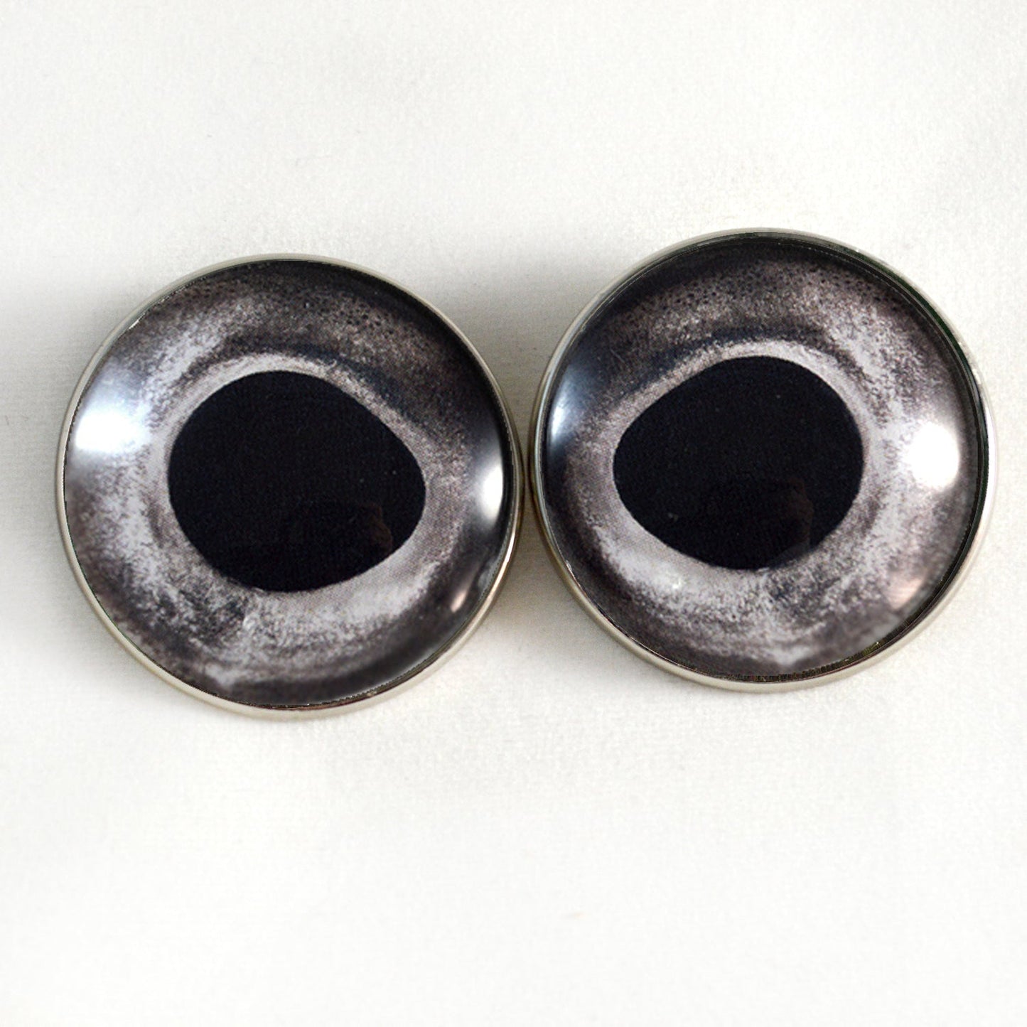 Natural Silver Fish Sew-On Button Glass Eyes